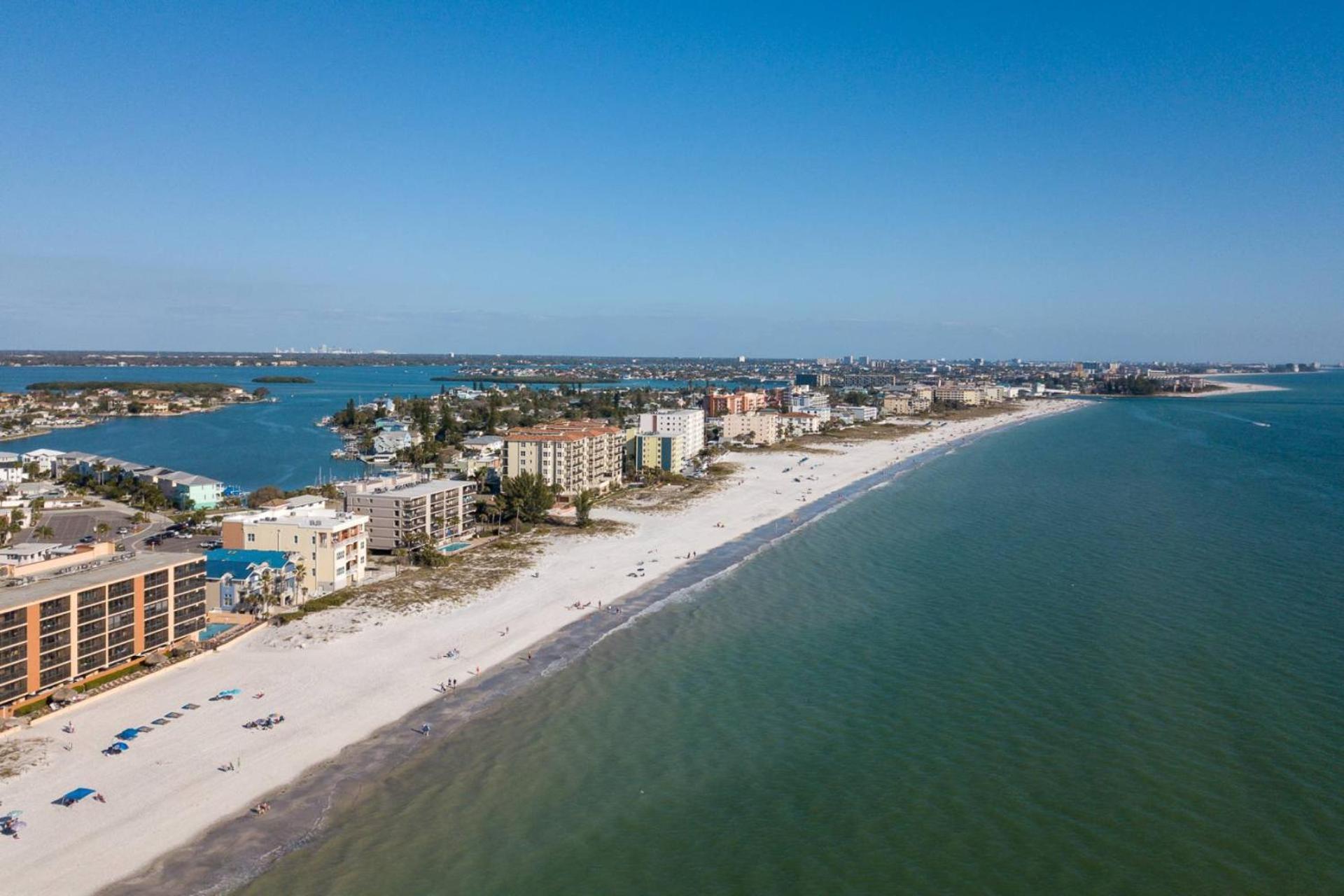 1-1206 - Ocean Sands Villa St. Pete Beach Exterior photo